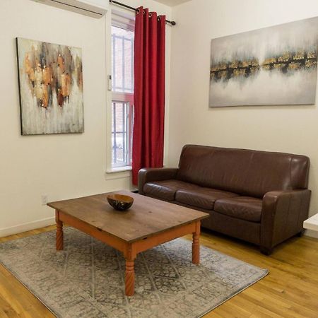 Heart Of Mtr For Memorable Experience 7Minmetro 2 Backyard Fully Equipped Villa Montreal Ngoại thất bức ảnh