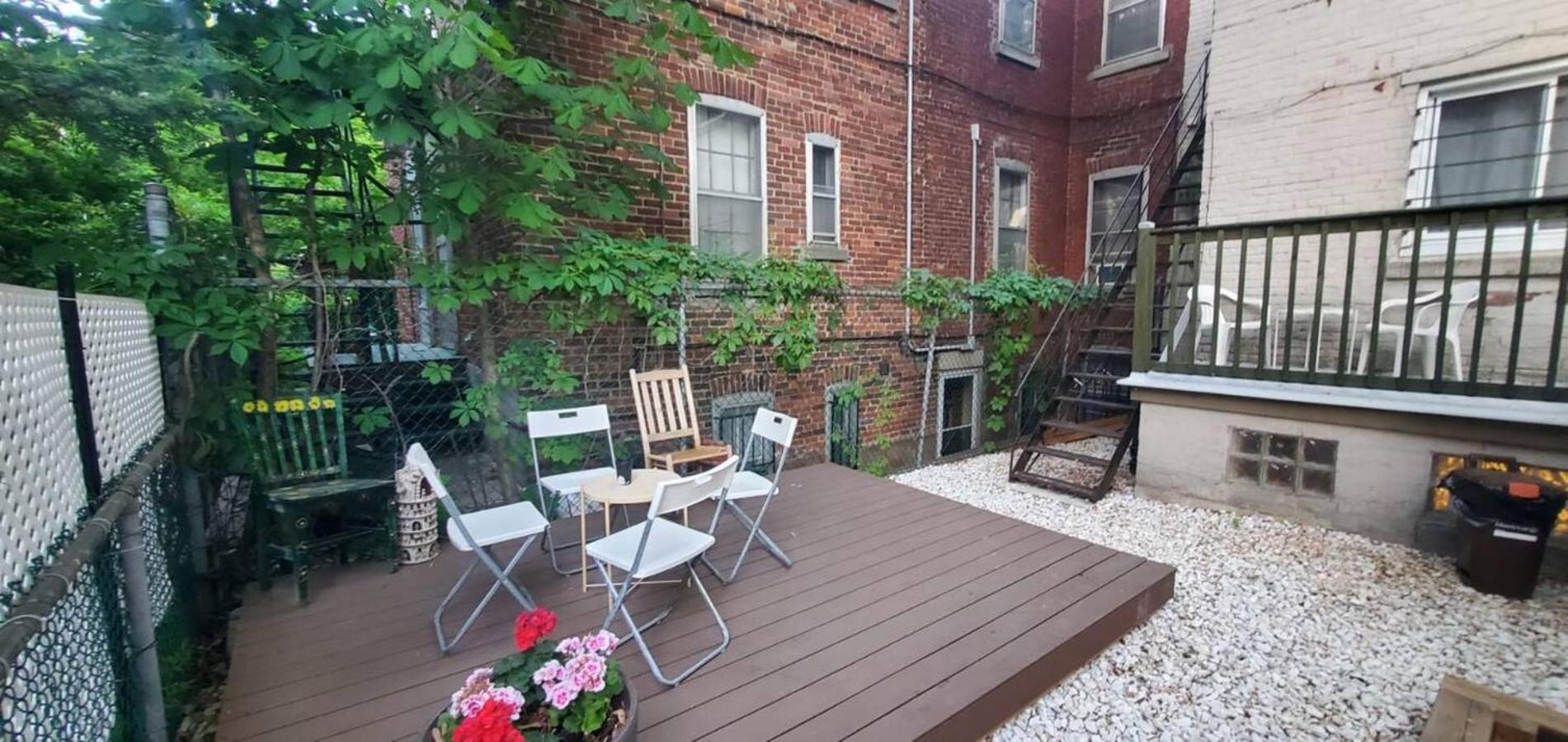 Heart Of Mtr For Memorable Experience 7Minmetro 2 Backyard Fully Equipped Villa Montreal Ngoại thất bức ảnh
